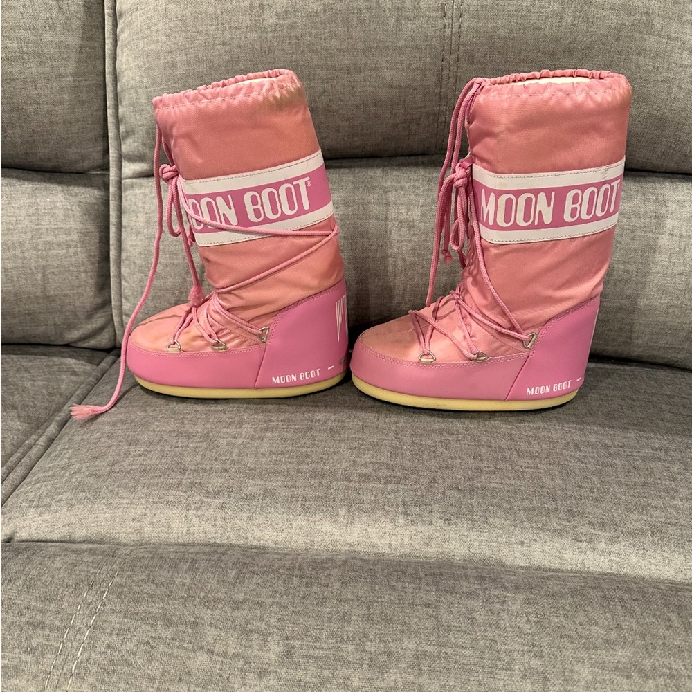 SOLD - Picture 3 of 5